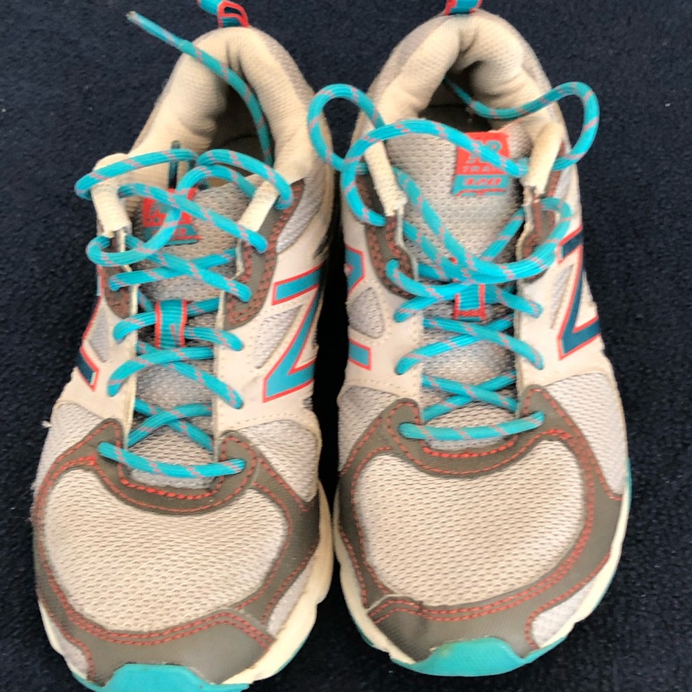 Shoes - Picture 2 of 6